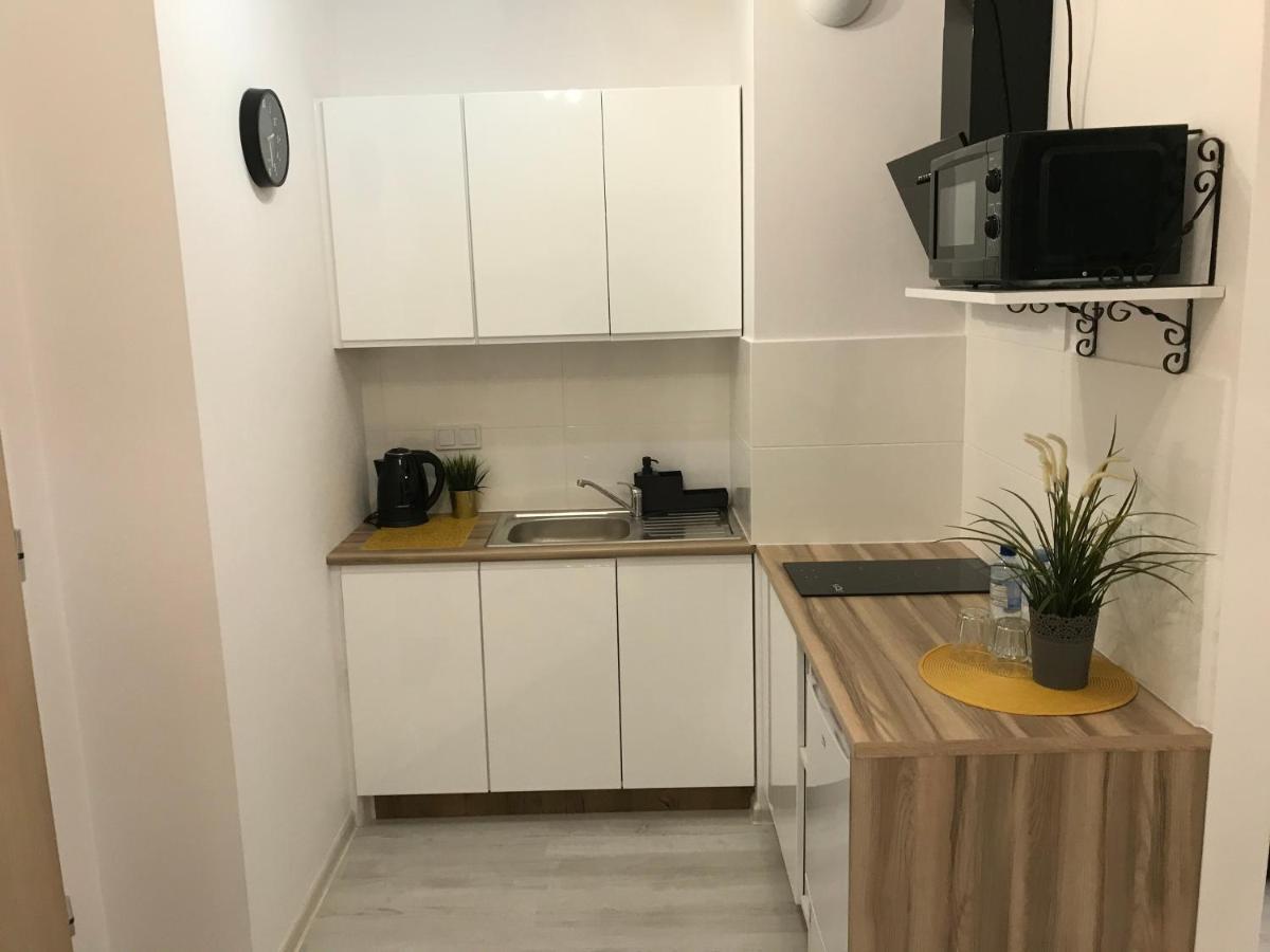 Apartamenty Brzeska 10 Warsawa Bagian luar foto