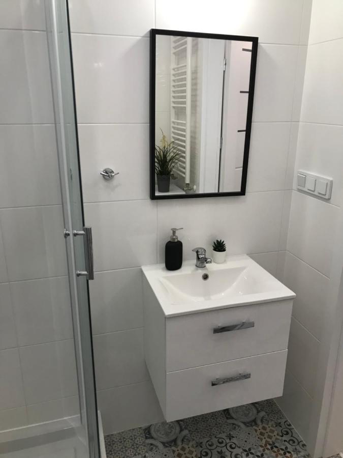 Apartamenty Brzeska 10 Warsawa Bagian luar foto